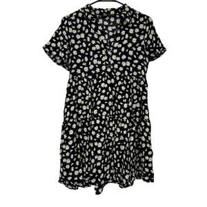 Zara Black & White Daisy Print Short Sleeve Baby Doll a Button Front Dress Sz XS
